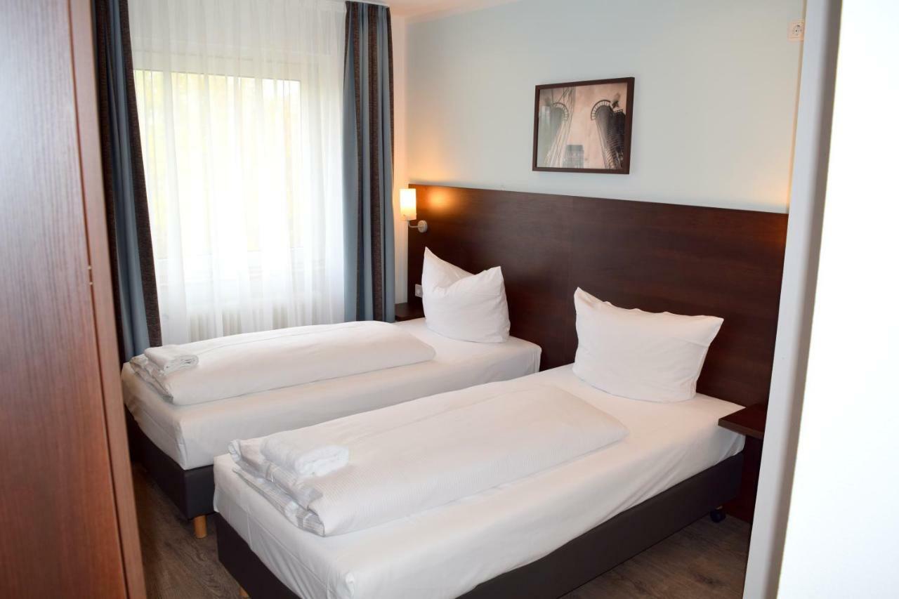 Trip Inn Budget Hotel Messe Frankfurt am Main Eksteriør billede